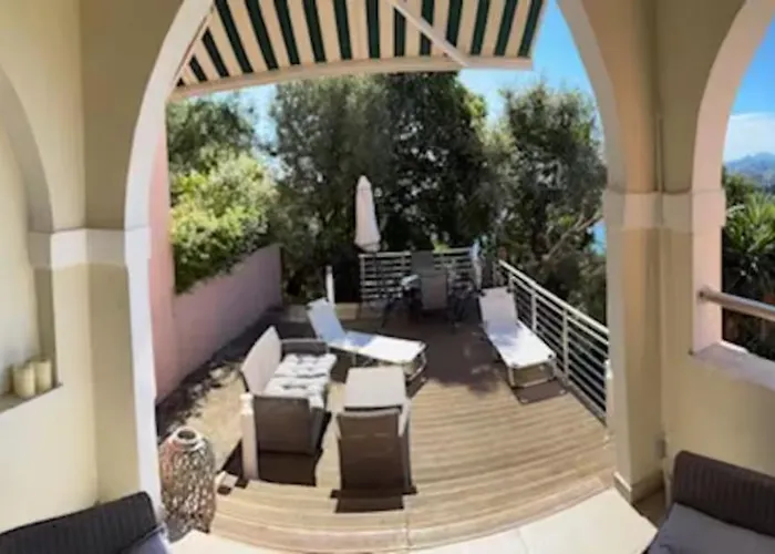 公寓 Blue Bay Apt. 科梅诺