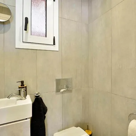 Апартаменты Blue Bay Apt. Коммено
